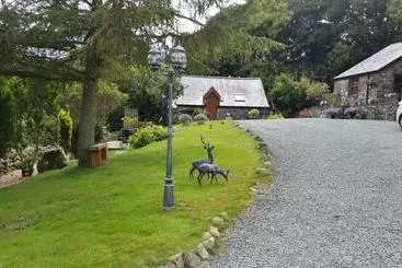 Turistihuoneistot Yr Hen Beudy