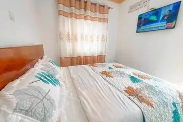 هاستل Agape House