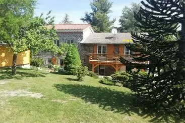 Aamiaismajoitus (B&B) Chez Sophie Et Gilles