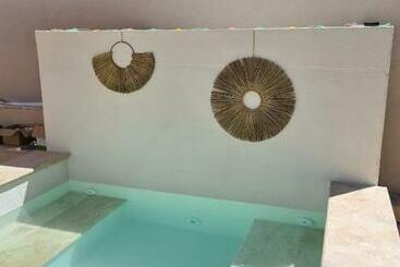 شقق خاصة سياحية Cosy Love House