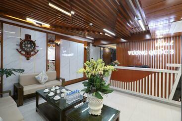 Hotel Vương Quốc 3