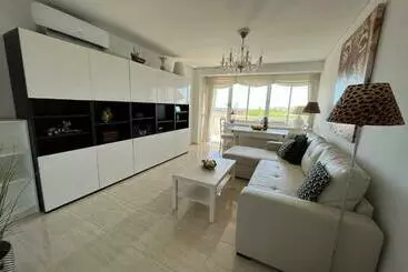 ツーリストアパートメント Weforyou Sunset Carihuela