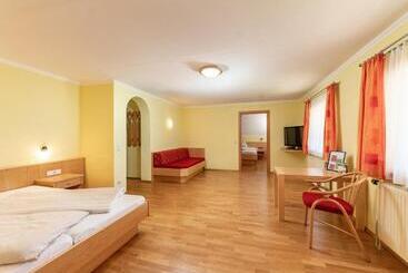 צימר Landhaus Metzgerstubn