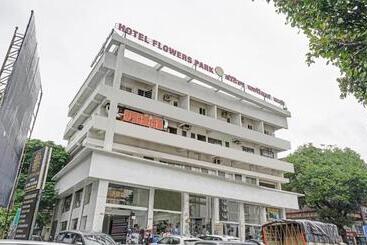 Itsy Hotels Flowers Park