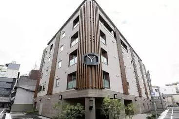 ホテル Y