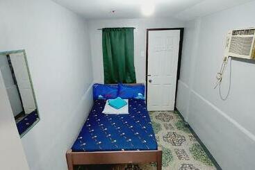 דירות לתיירים Genna S Tourist Inn Standard Room