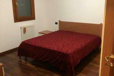 דירות לתיירים L’appartamento A Caerano