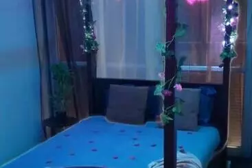 ツーリストアパートメント Paris Rosny 2   Appartement Love Room With Jacuzzi