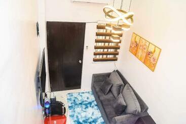 Пансион Mel&den Guest House