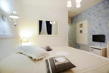 ペンション Tinel Rooms Old City Center