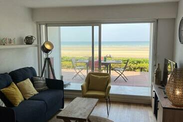 דירות לתיירים Appartement 2p, Rez De Jardin, Accès Plage, Animaux Ok, Parking, Internet Inclus   Fr 1 487 355