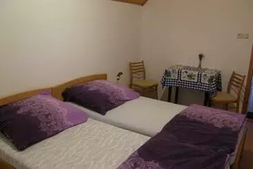 Pensjonat Ilona Vendégház Balatonszabadi