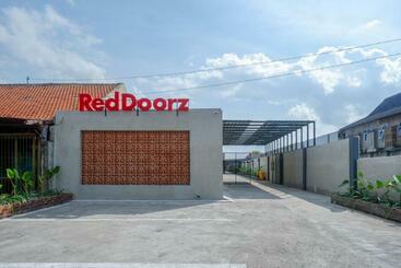 Hôtel Reddoorz @ Klaten City