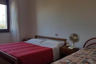 פנסיון Affittacamere Belvedere