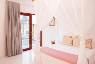 پانسیون Pousada Lirio Trancoso