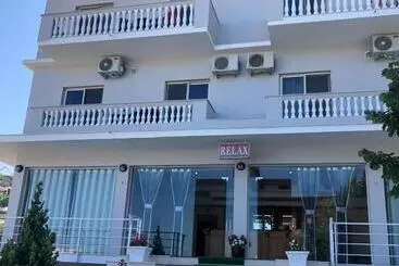 Hotel Relax Apartment &