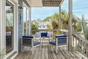 ツーリストアパートメント Beach Digs