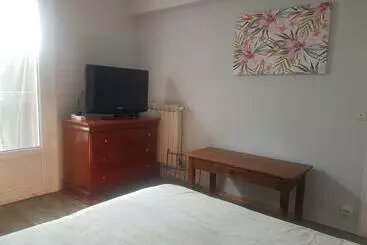 Majatalo 1er Etage Privatif Dans Une Maison