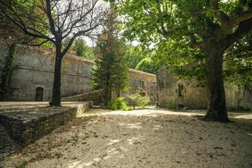 Hotel Montrieux Le Hameau