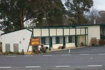 Nimmitabel Motel