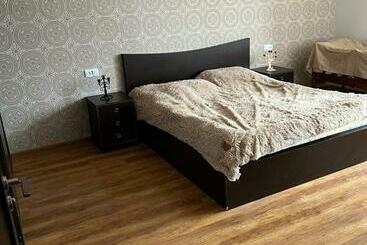 Pensjonat Meghratun Guest House / мегратун гостевой дом / մեղրատուն հյուրատուն