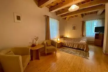 Majatalo In Heart Of Trakai You Ll Find Authentic Karaim House