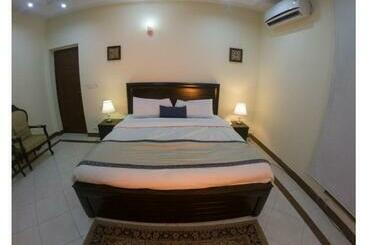 پانسیون Kutumb Islamabad