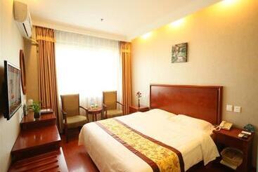 Hotel Greentree Inn Beijing Changping Shahe Metro Station Express