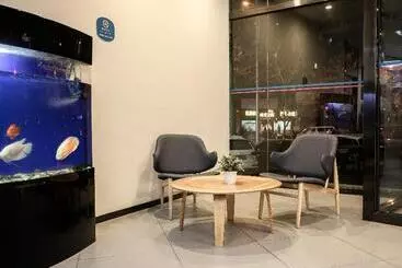 Hotel Hanting  Beijing Military Museum