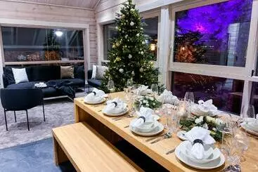 هتل آپارتمان Santa S Luxury Boutique Villa, Santa Claus Village, Apt 2