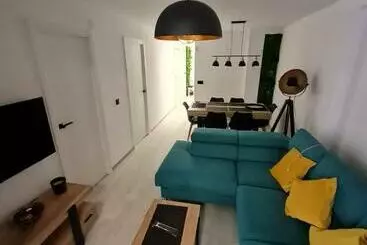 Turistihuoneistot Apartamento Gandia Beach  2 Linea De Playa