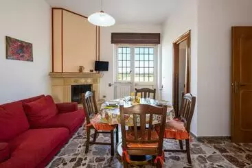 Appartamenti turistici Casa Scirocco