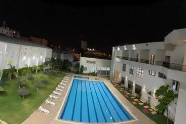 هتل Eventi Club By Cité Des Sports Adarissa