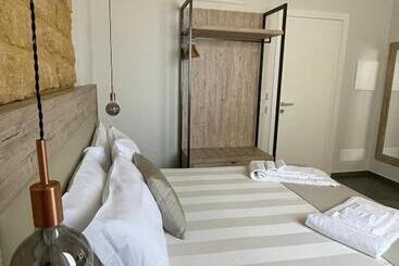 Bed and Breakfast Oneira Rooms