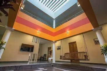 Hotel Saffron Vilva