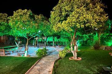 Orange Garden Hotel Akyaka