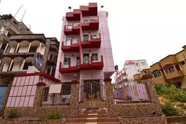 Otel Pioneer