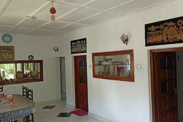 Appartamenti turistici Kandy Drive