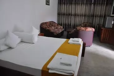 Pensione Trinco Rest House