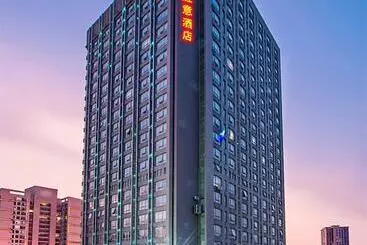 Hotel Haikou Baofa Shengyi