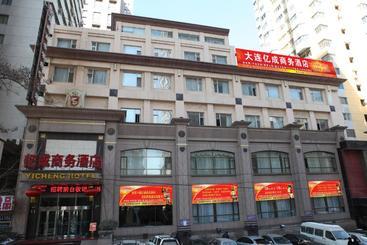 Отель Dalian Yicheng Business