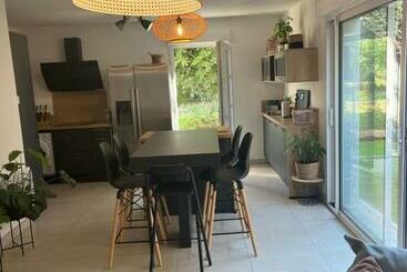 דירות לתיירים Proche Montpellier Et Plages Duplex 3ch Centre Ville 2 Parkings