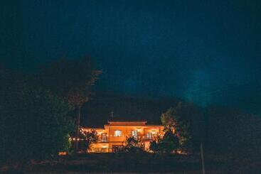 Agri Home Restaurant B&b Villa Ada