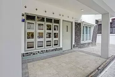 Szálloda Oyo 91618 Nawangwulan