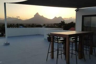 관광객 아파트 Superbe Appartement Avec Vue Mer Et Montagnes