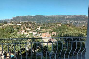 شقق خاصة سياحية Bas De Villa