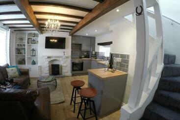 Apartamentos turísticos Daisy Cottage