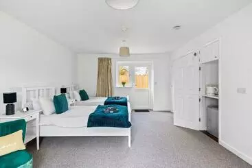 ツーリストアパートメント Number 4   Lytton Tree Lodge, Reydon, Southwold