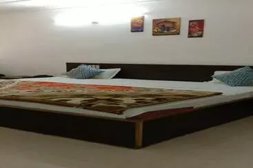 Hotel Bodhi Grand, Bodhgaya