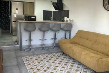 Appartamenti turistici Cocooning Et Calme A 5 Min De L’aéroport